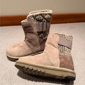 Women’s Sorel Boots Size 5 NEW